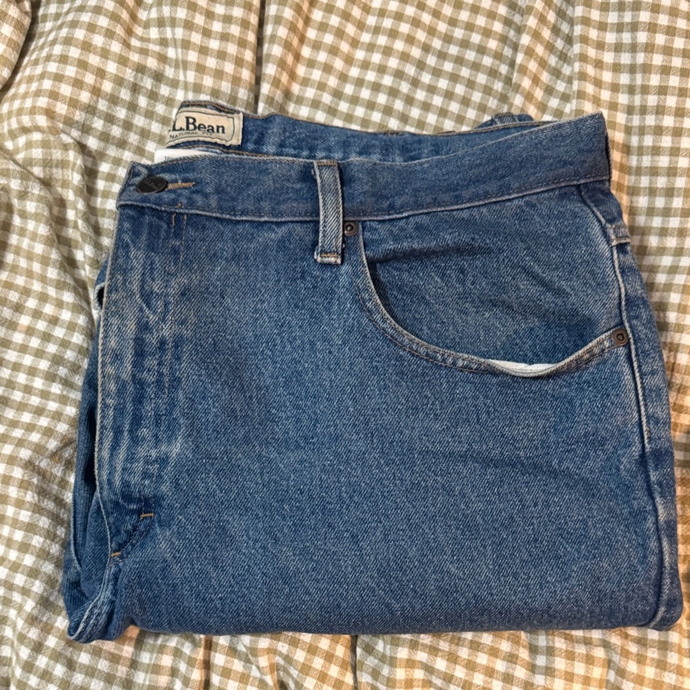 LL Bean Natural Fit Jeans